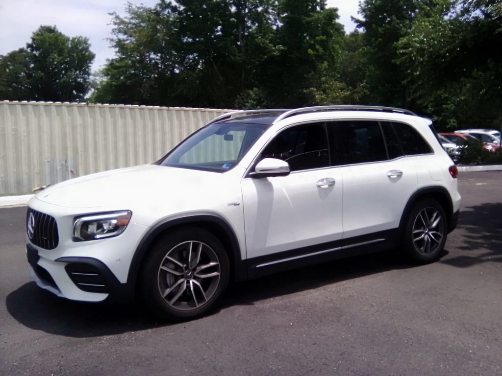 Used 2023 Mercedes-Benz GLB 35 AMG 4MATIC image 12