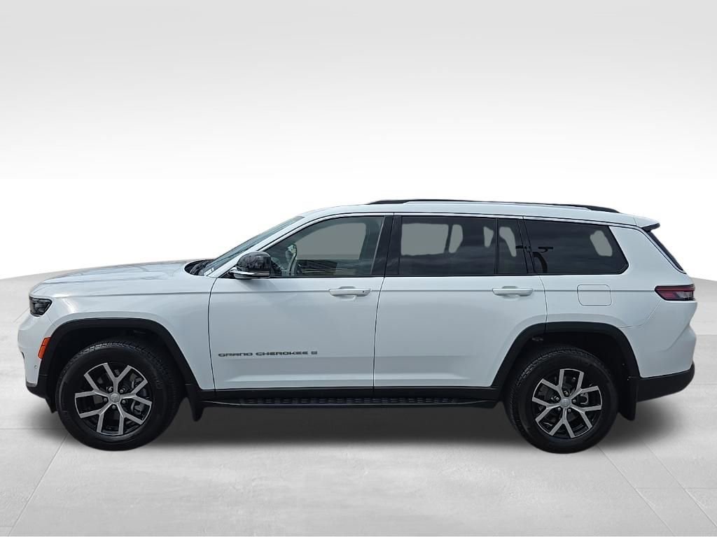Used 2024 Jeep Grand Cherokee L Limited w/ Luxury Tech Group II AWD/4WD image 6
