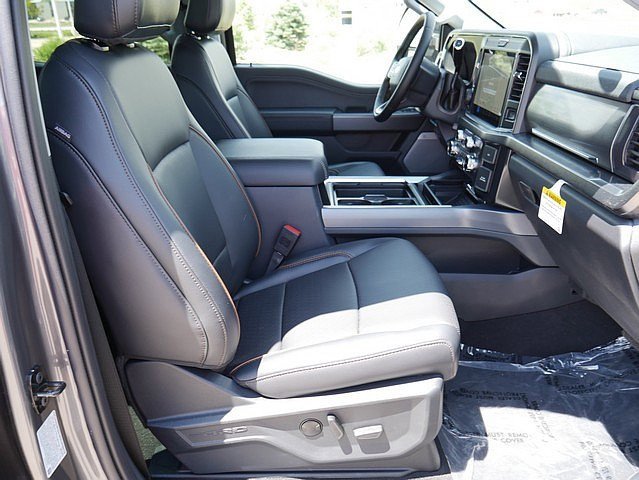 New 2025 Ford F350 Lariat w/ Lariat Ultimate Package image 33