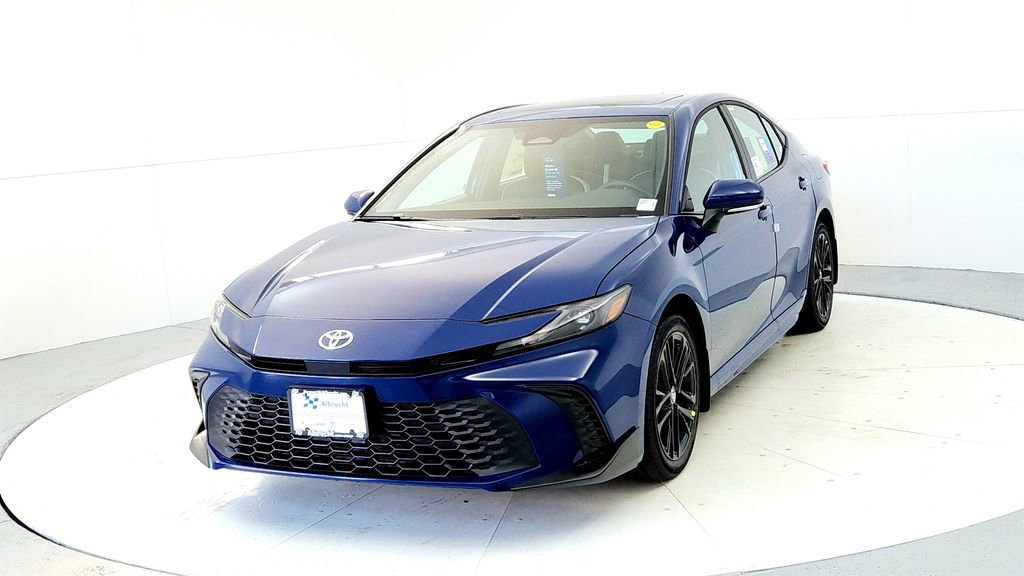 New 2026 Toyota Camry SE AWD/4WD image 2