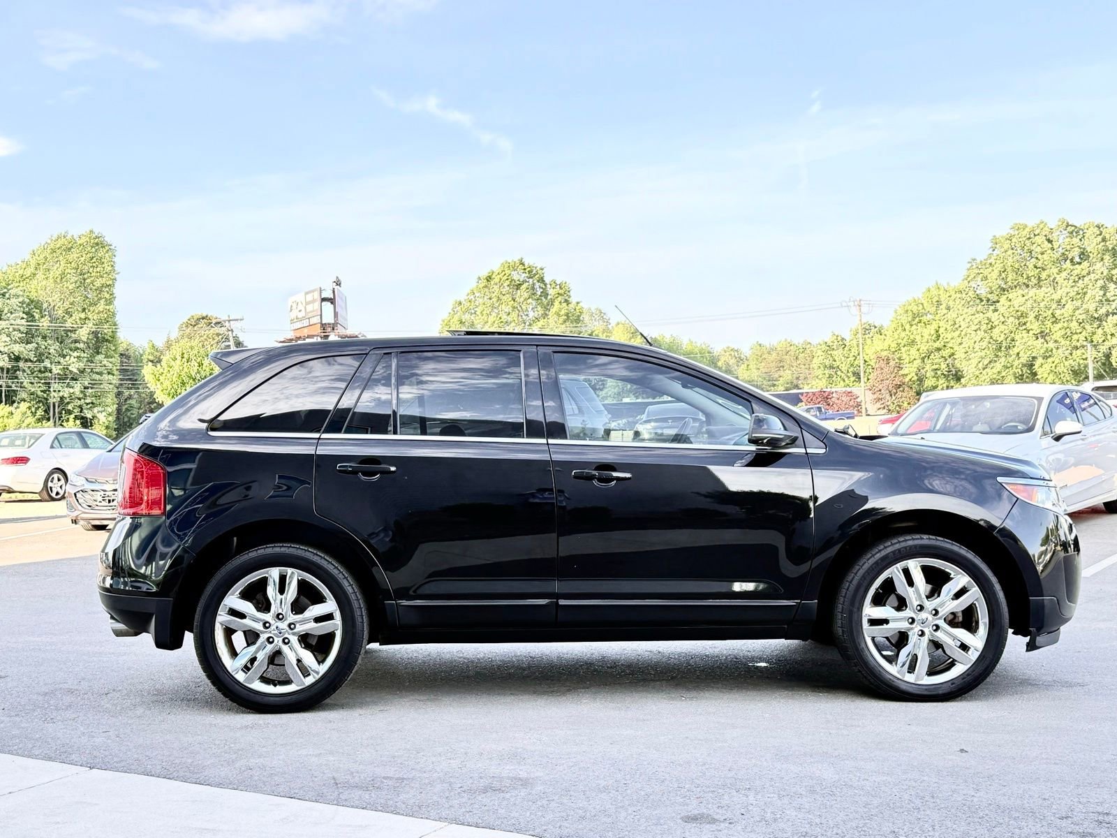 Used 2013 Ford Edge Limited AWD/4WD image 8