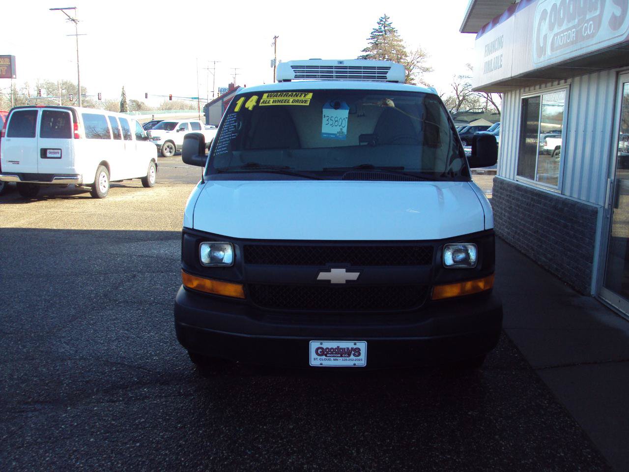 Used 2014 Chevrolet Express 1500 AWD image 3
