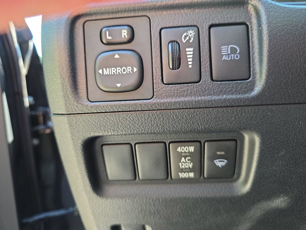Used 2024 Toyota 4Runner SR5 Premium w/ Moonroof Package AWD/4WD image 22