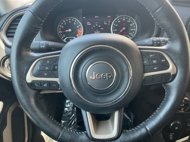 Used 2016 Jeep Renegade Limited AWD/4WD image 18
