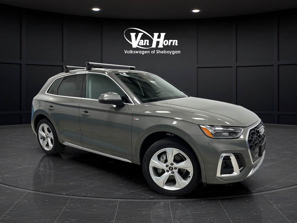 Used 2025 Audi Q5 2.0T Premium Plus w/ Premium Plus Package AWD/4WD image 1