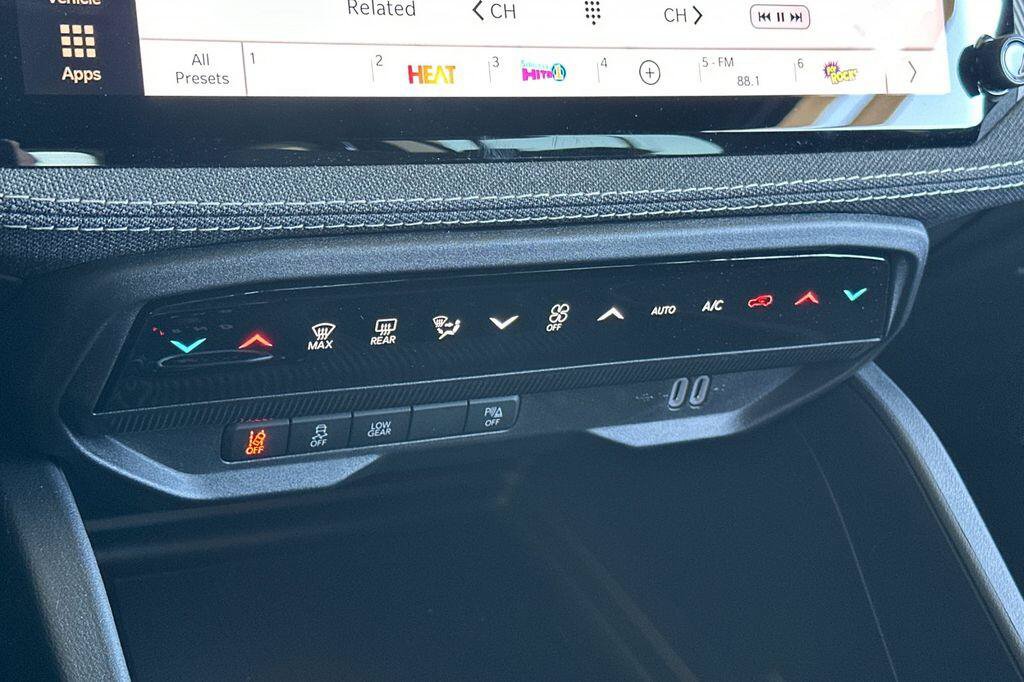 New 2026 Jeep Cherokee Laredo AWD/4WD image 20