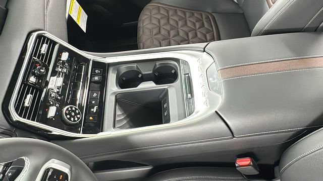 New 2026 Nissan Armada Platinum Reserve image 36