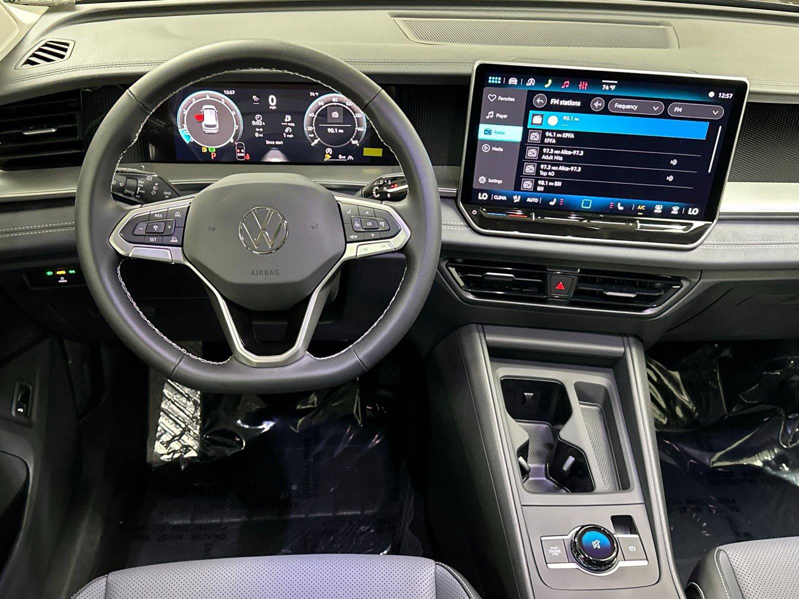 New 2026 Volkswagen Tiguan SE AWD/4WD image 13