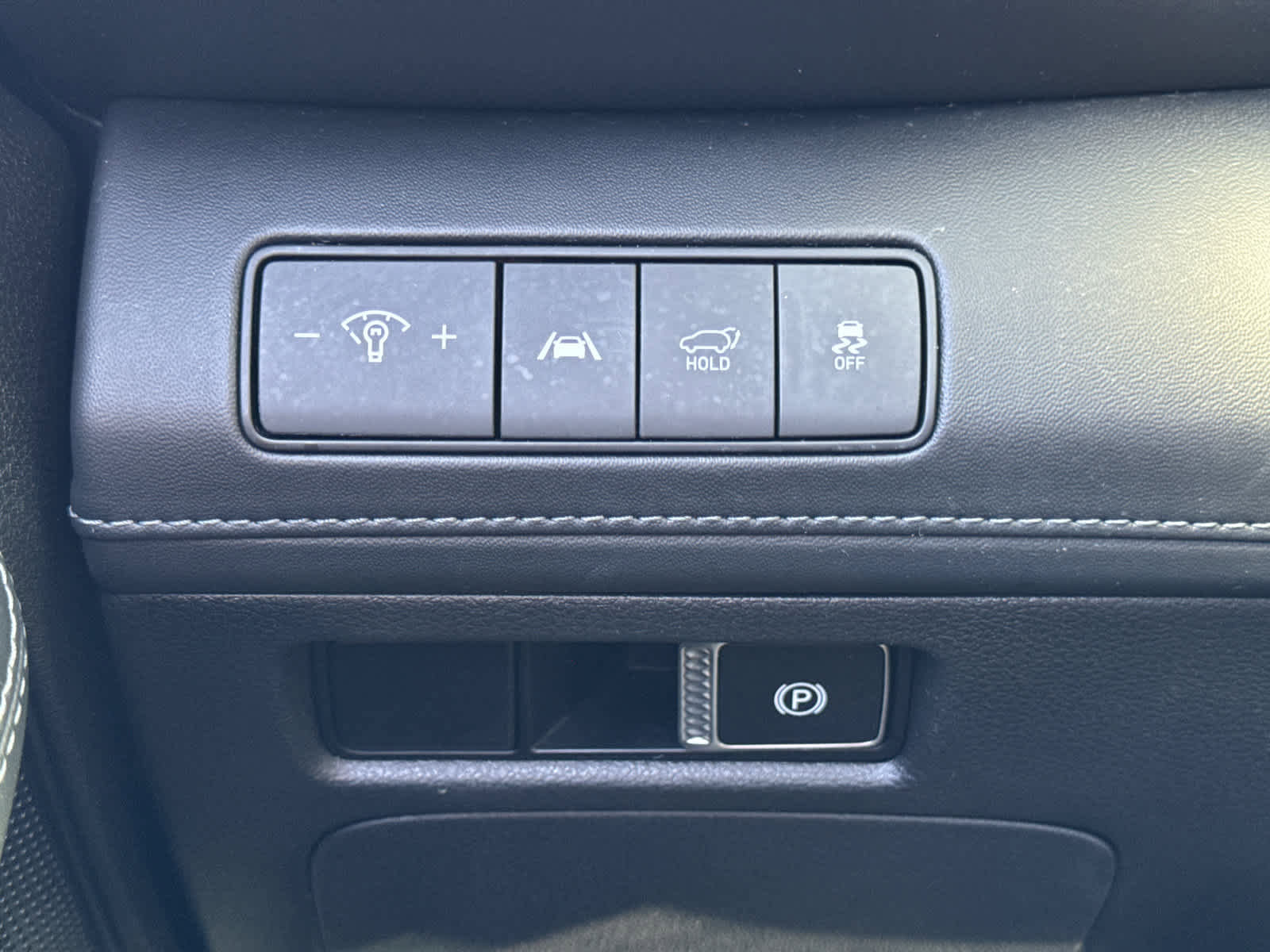 Used 2022 Hyundai Santa Fe SEL w/ Convenience + Premium Package image 22