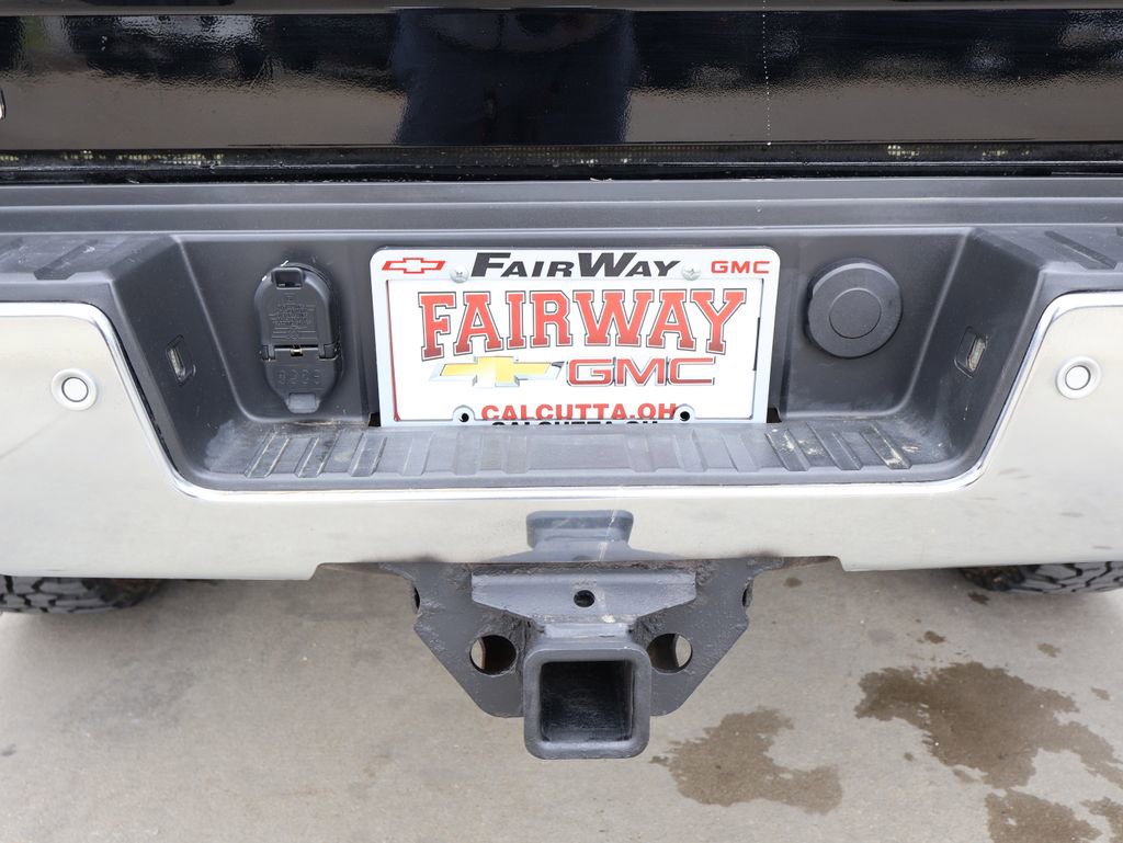 Used 2015 Chevrolet Silverado 2500 LTZ w/ LTZ Plus Package AWD/4WD image 28