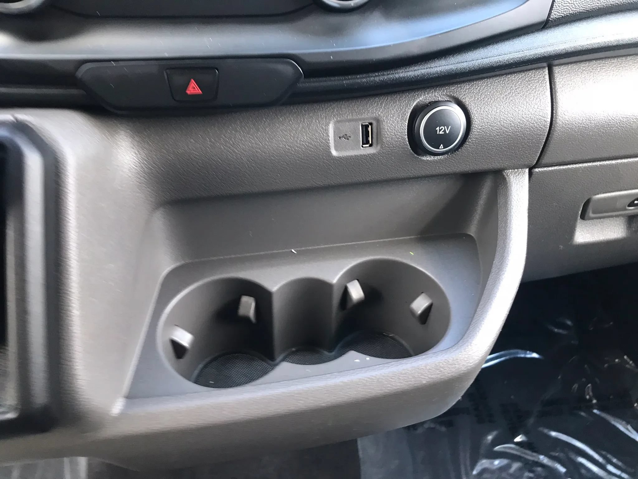 Used 2020 Ford Transit 250 Low Roof AWD image 27