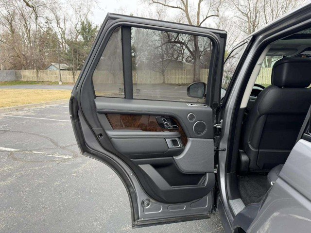 Used 2021 Land Rover Range Rover Westminster Edition image 22