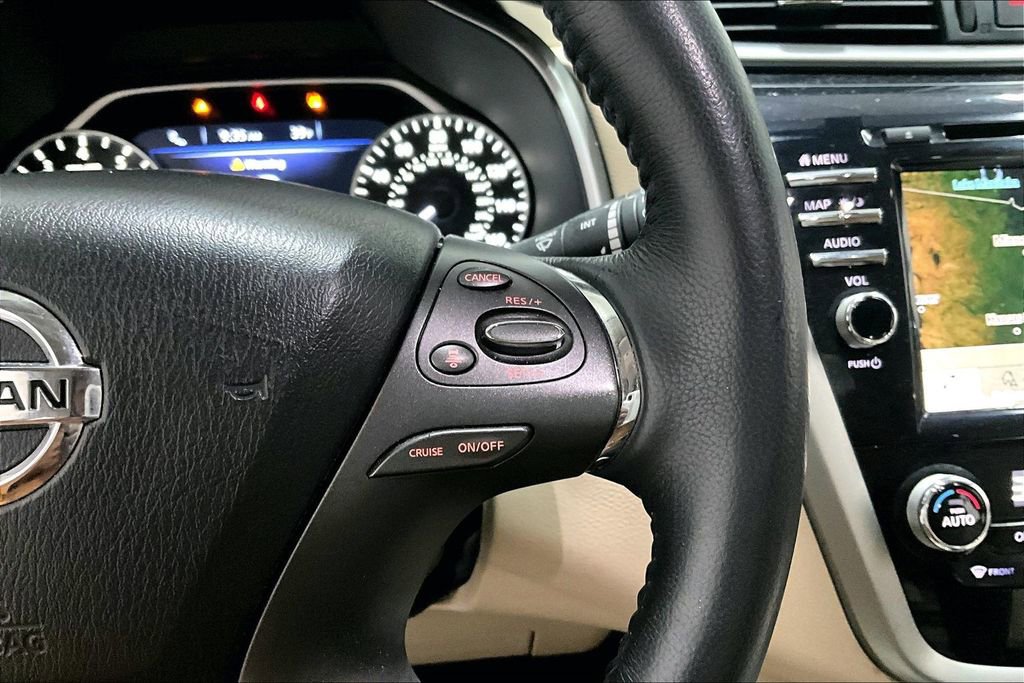 Used 2019 Nissan Murano SL image 12