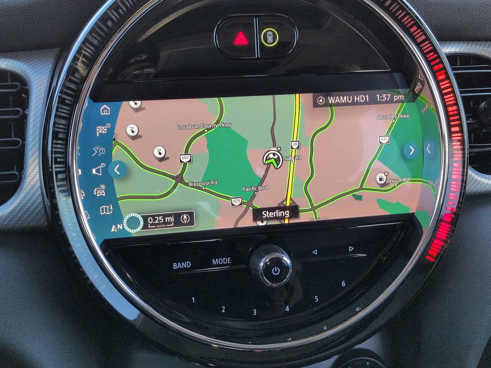 Certified 2024 MINI Cooper SE image 28