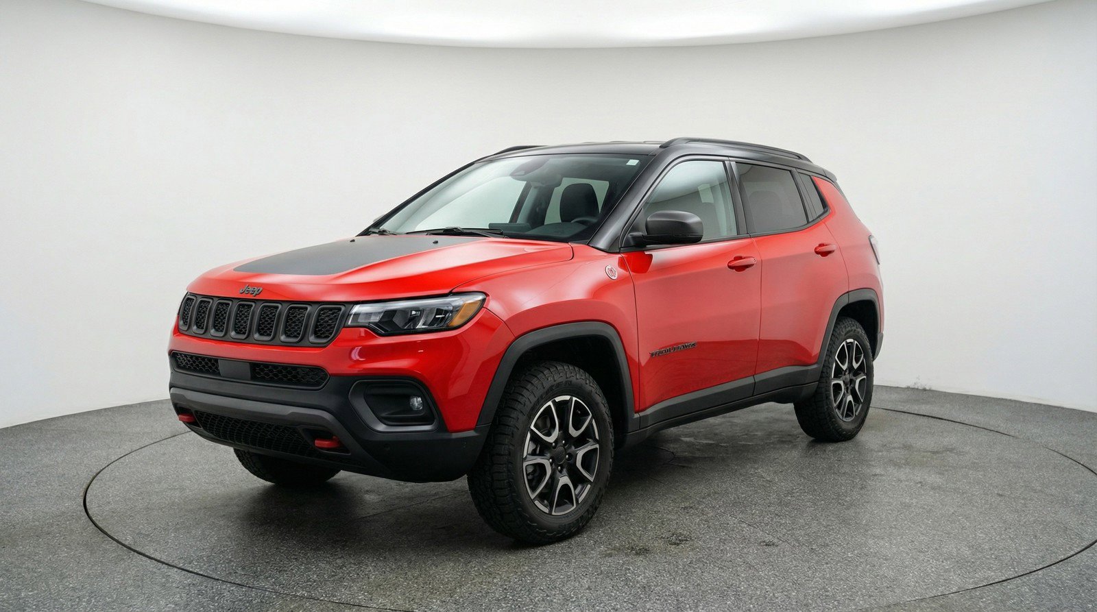 Used 2025 Jeep Compass Trailhawk AWD/4WD image 3