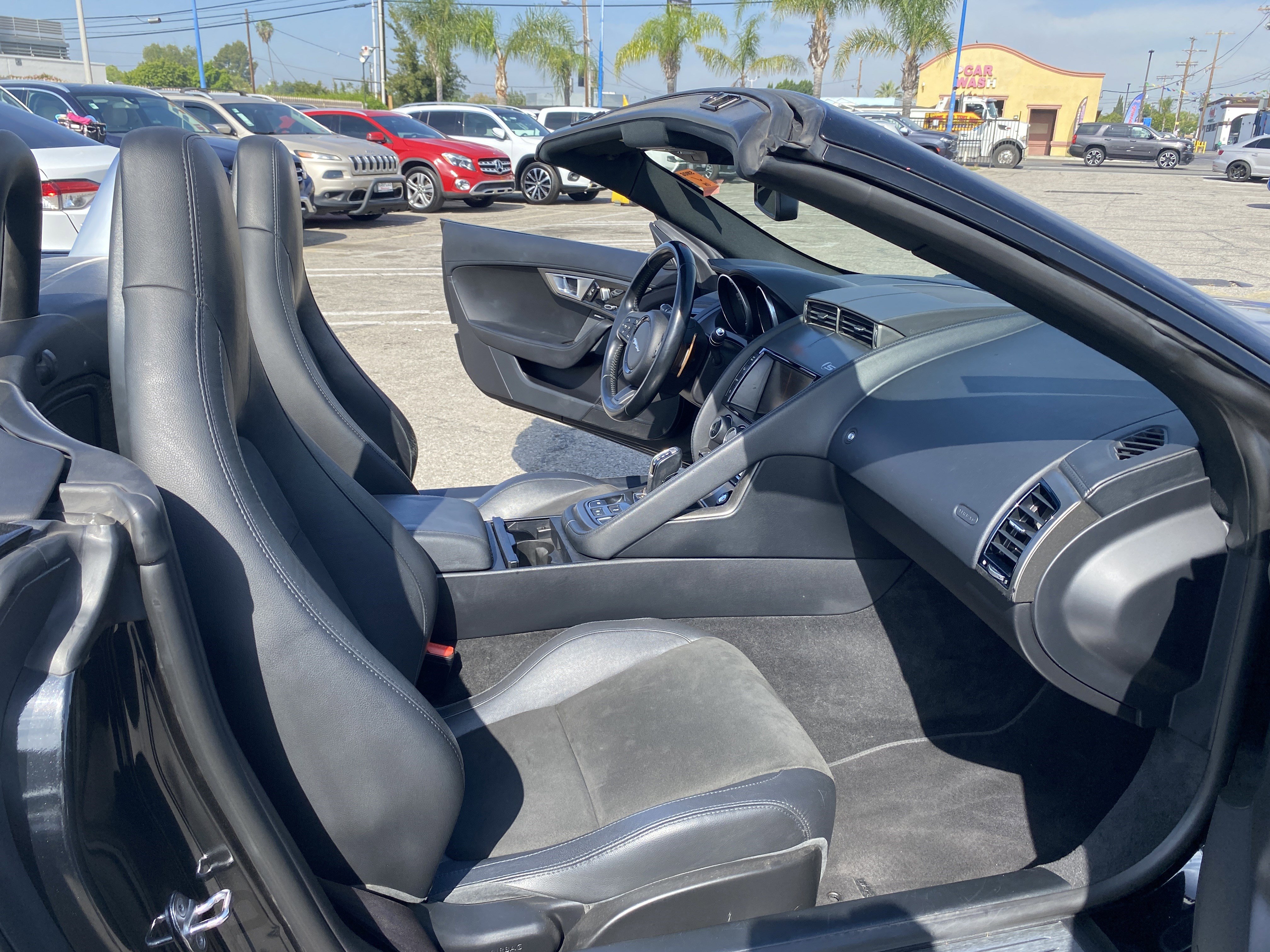 Used 2014 Jaguar F-TYPE S image 16