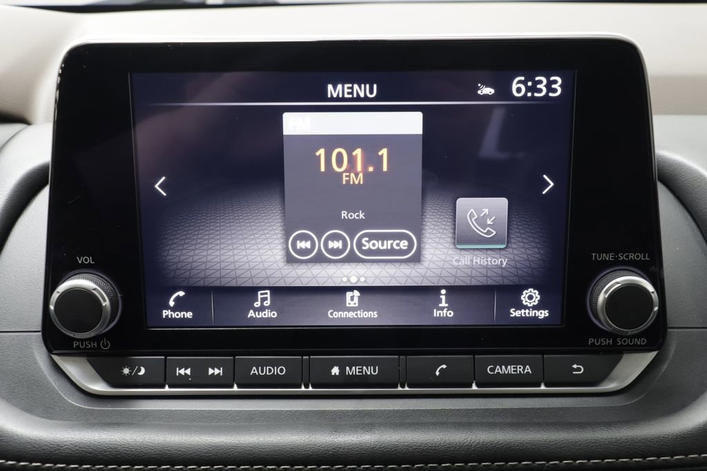 Used 2023 Nissan Rogue SL AWD/4WD image 9