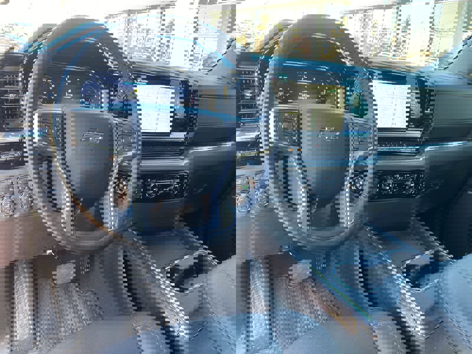 Used 2024 Chevrolet Silverado 3500 LTZ w/ LTZ Plus Package AWD/4WD image 10