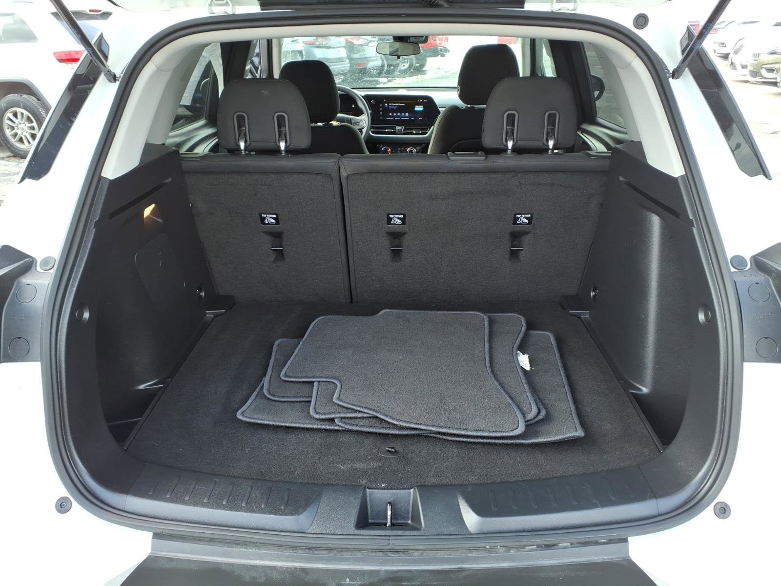 Used 2025 Chevrolet TrailBlazer LT image 10