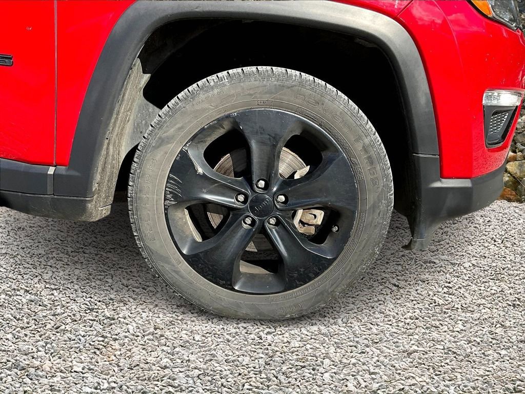 Used 2018 Jeep Compass Latitude image 8