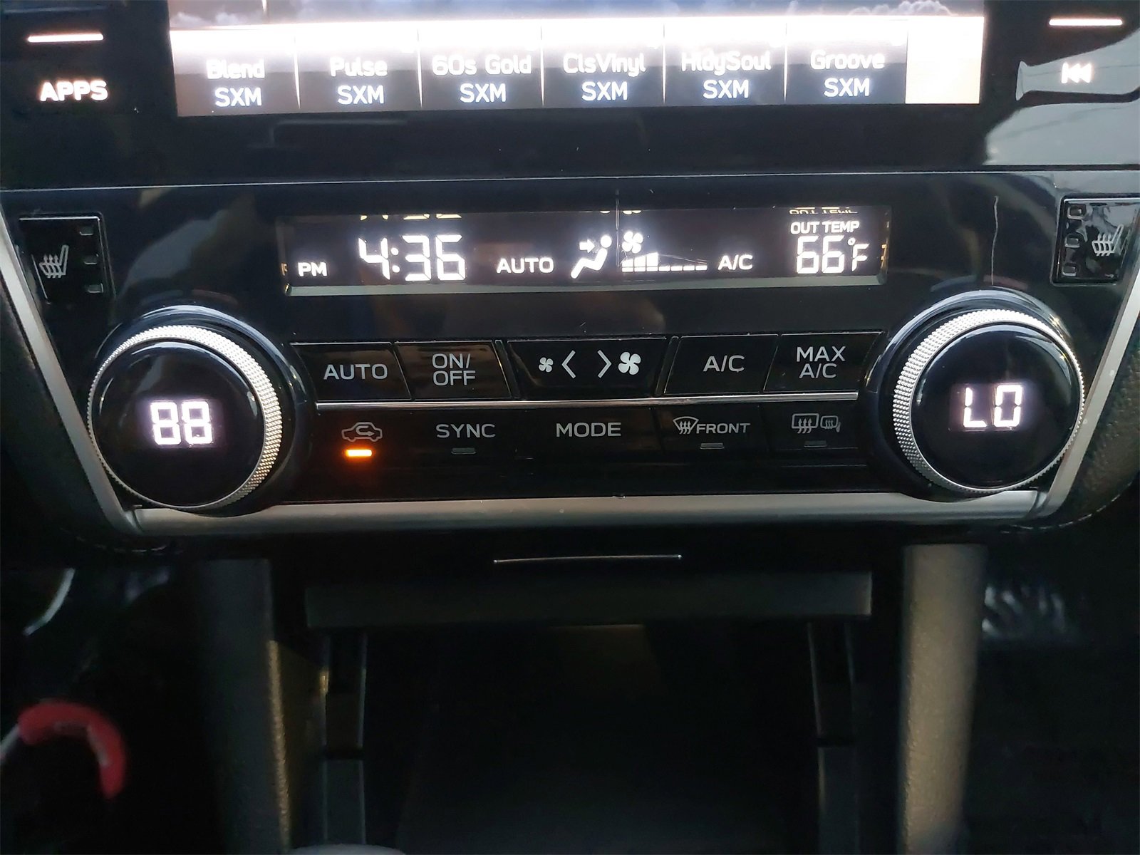 Used 2018 Subaru Outback 2.5i Limited image 24