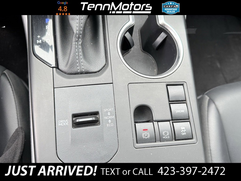 Used 2023 Toyota Highlander XLE image 24