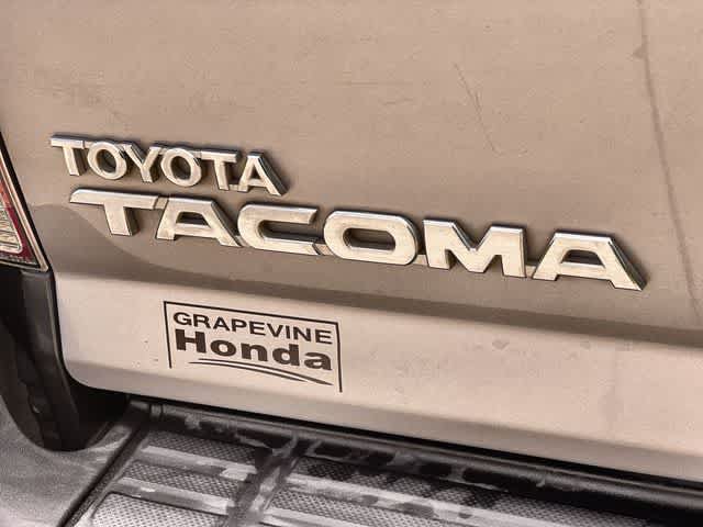 Used 2015 Toyota Tacoma PreRunner w/ SR5 Package RWD image 8
