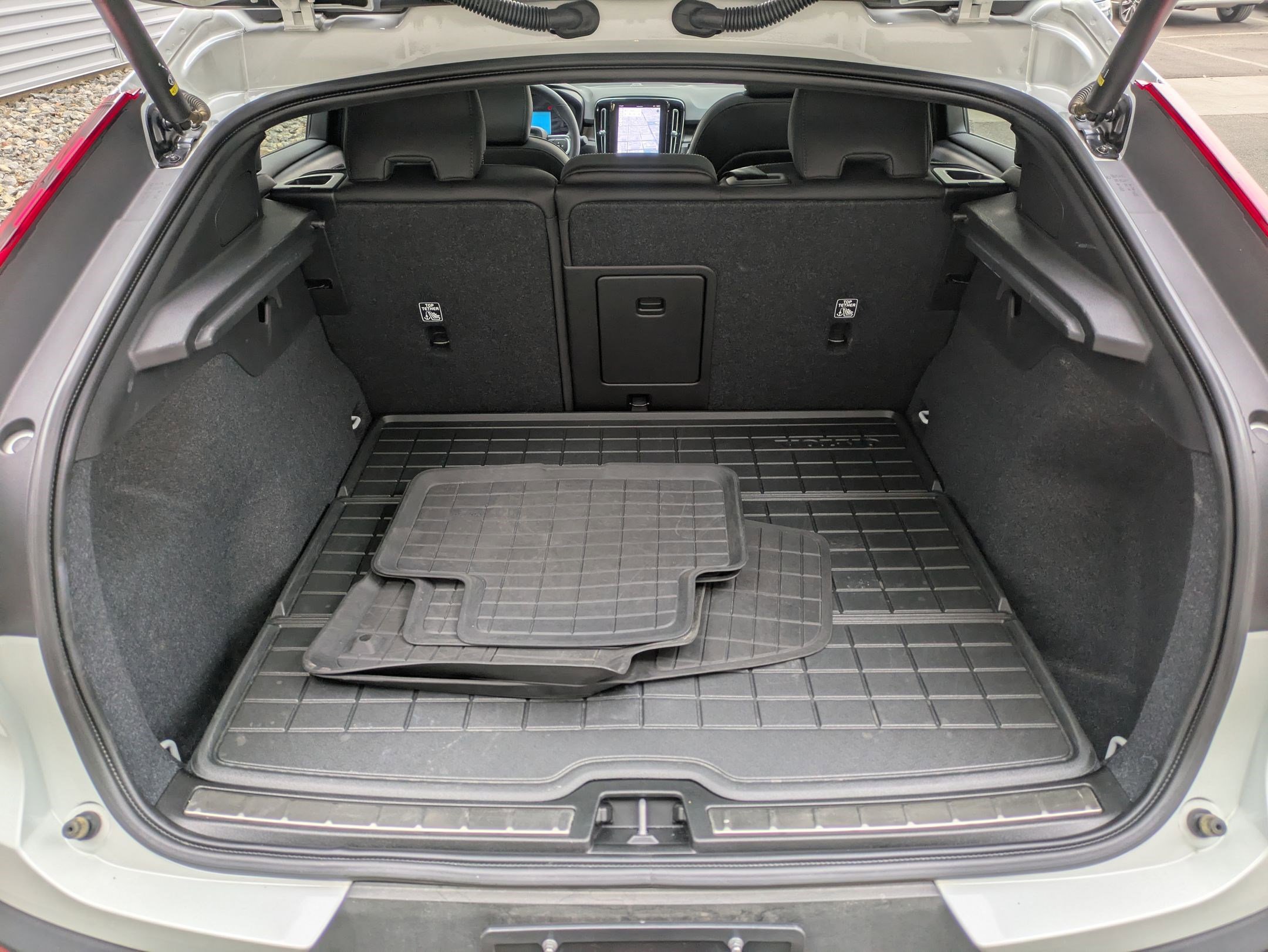 Certified 2023 Volvo C40 P8 Recharge Ultimate image 30