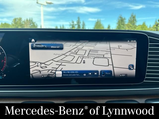New 2026 Mercedes-Benz GLS 580 4MATIC image 16