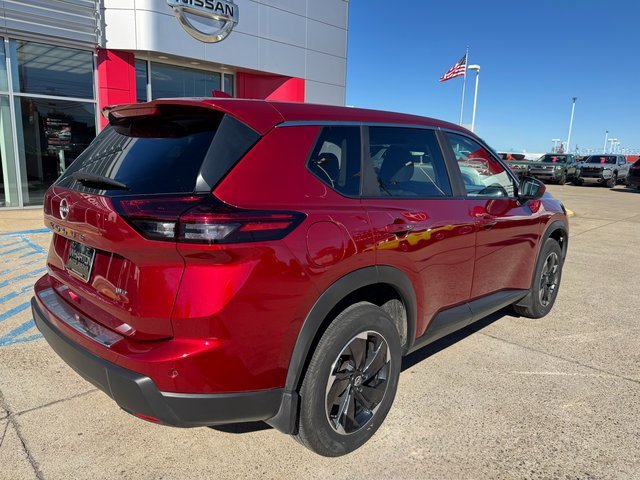 Used 2025 Nissan Rogue SV image 10