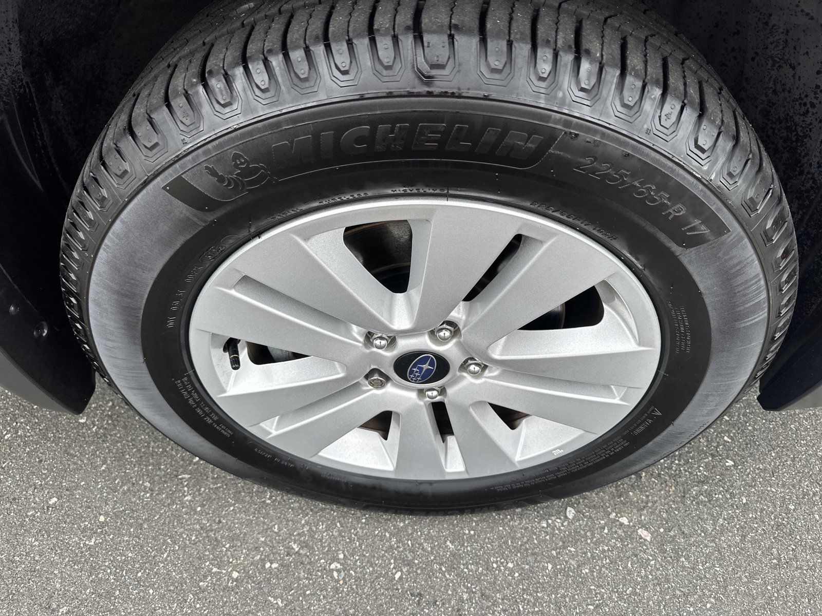Used 2019 Subaru Outback 2.5i Premium AWD/4WD image 34