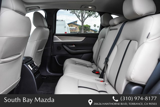 Certified 2025 MAZDA CX-70 Plug-In Hybrid w/ Premium Pkg AWD/4WD image 17