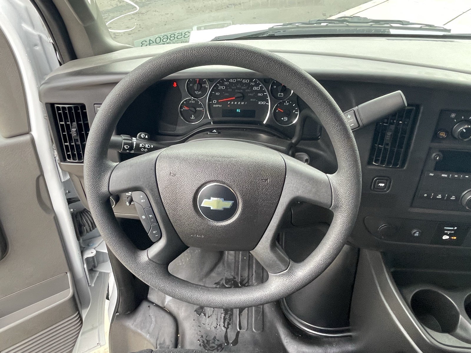 Used 2025 Chevrolet Express 2500 w/ Driver Convenience Package RWD image 12