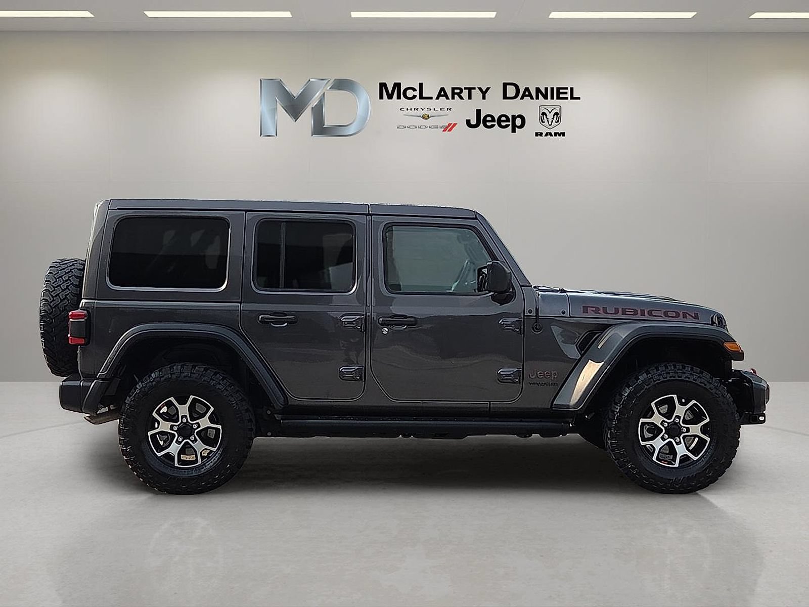 Used 2021 Jeep Wrangler Unlimited Rubicon AWD/4WD image 6