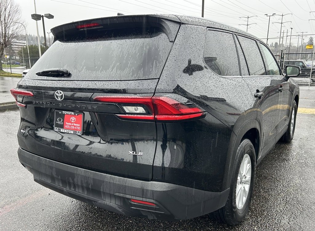 Certified 2025 Toyota Grand Highlander AWD image 5