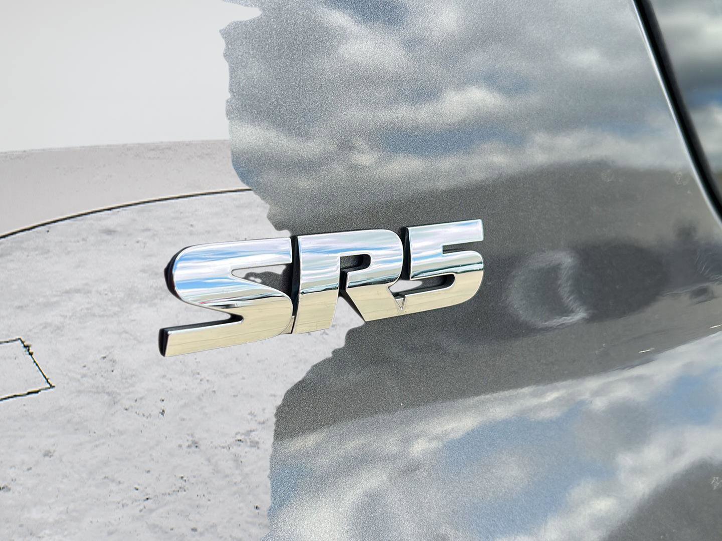 Used 2017 Toyota 4Runner SR5 image 13