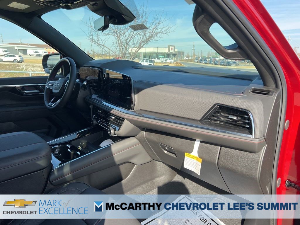 New 2026 Chevrolet Suburban RST AWD/4WD image 23