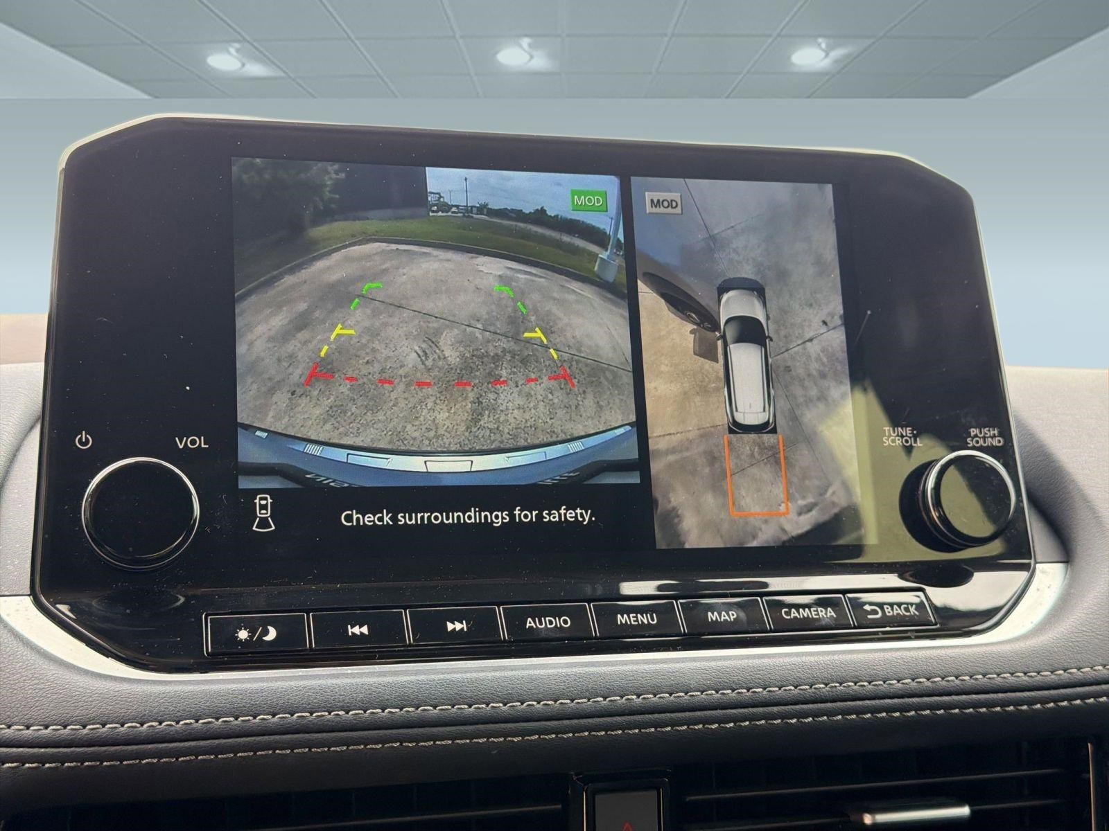 Used 2023 Nissan Rogue Platinum w/ Platinum Premium Package image 25