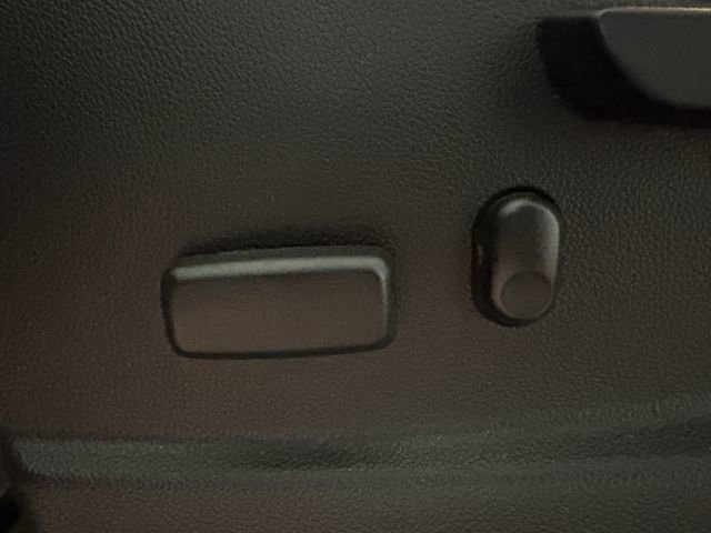 Used 2018 Chevrolet Colorado Z71 image 10