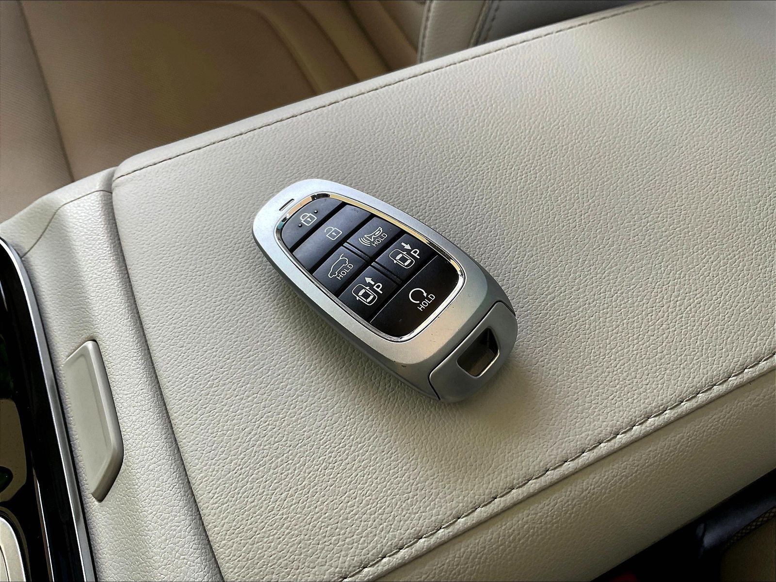 Used 2024 Hyundai Tucson Limited AWD/4WD image 32