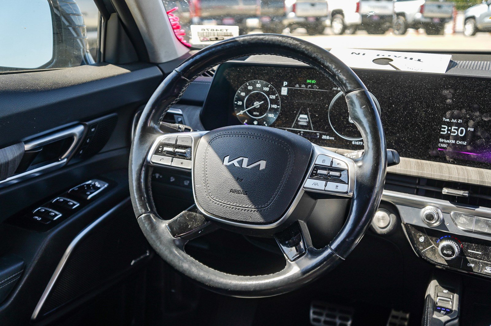 Used 2024 Kia Telluride SX Prestige AWD/4WD image 16