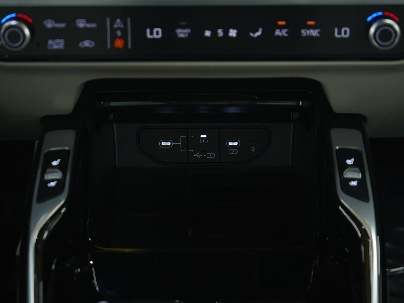 Used 2025 Kia Sorento SX Prestige image 18