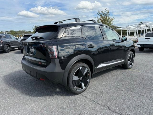 New 2026 Nissan Kicks SR w/ Cold Weather Package image 5