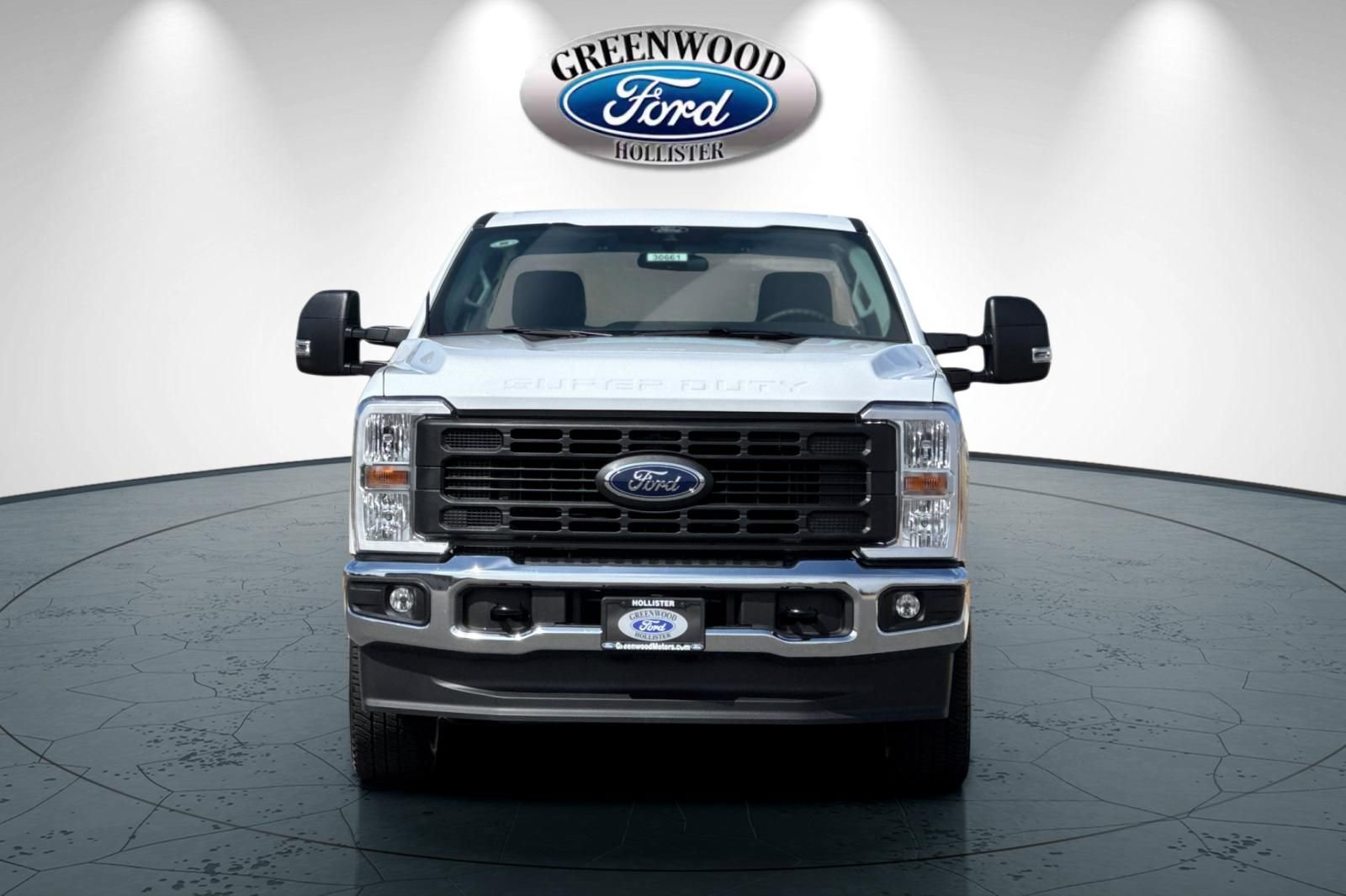 New 2026 Ford F250 4x4 Regular Cab Super Duty image 9