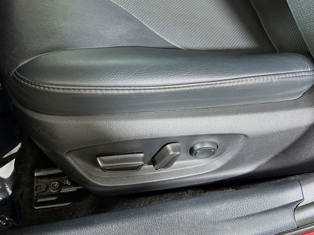 Certified 2020 Toyota Camry XLE image 18