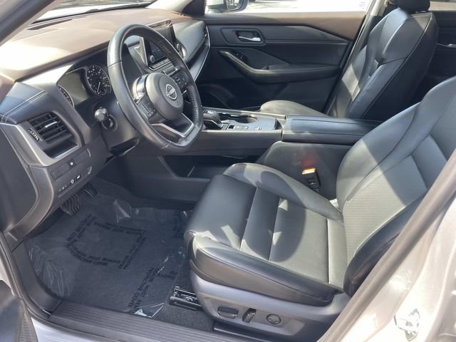 Certified 2023 Nissan Rogue SV w/ SV Premium B Package FWD image 16