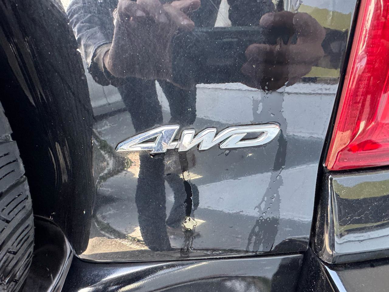 Used 2005 Toyota RAV4 4WD image 22