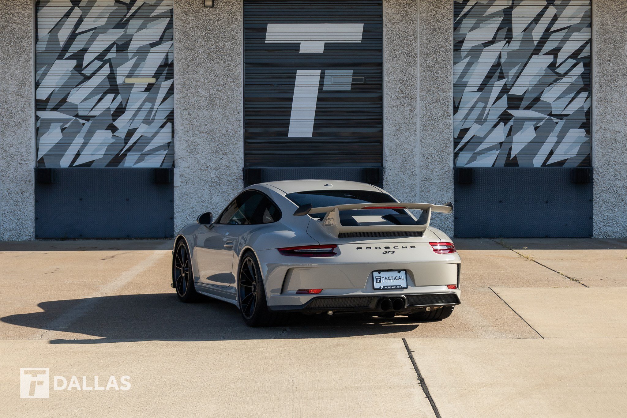 Used 2018 Porsche 911 GT3 RWD image 11