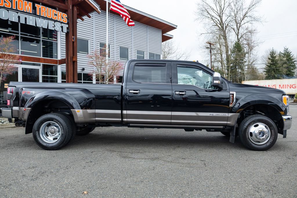 Used 2019 Ford F350 King Ranch w/ King Ranch Ultimate Package image 2