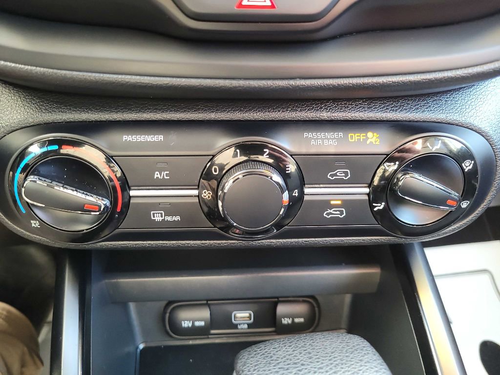 Used 2021 Kia Soul S image 30